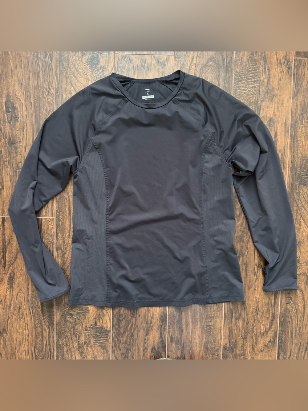 Old Navy Large Black Athletic Long Sleeve Performance Tee